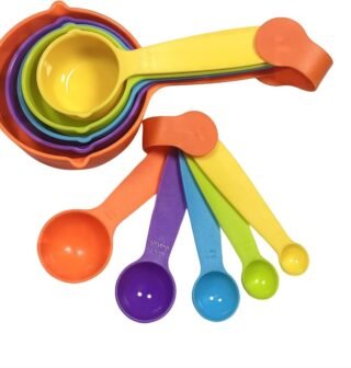 Measuring Cups and Spoons For Kitchen